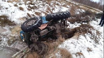 Хотів трактором під’їхати додому: на Рокитнівщині викрили крадія 