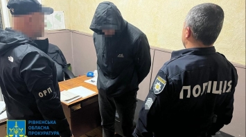 Хотів заробити на ухилянтах