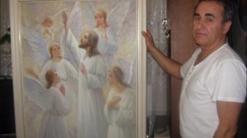 Художник із Здолбунова: Відтер шар пилу з ікони, а там діаманти