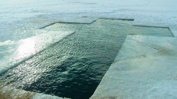 Купання на Водохреще: де на Рівненщині можна безпечно пірнути в ополонку