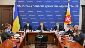 Маски, дистанція в 1,5 м та транслювання богослужіння: як на Рівненщині святкуватимуть Великдень