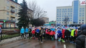 Майже сорок тисяч гривень вдалося зібрати для хворої дівчинки на благодійному забігові