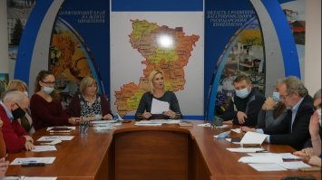 Митці Рівненщини отримають сто тисяч на творчі проєкти