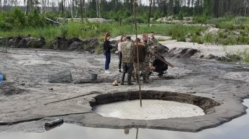 На «клондайках» у Вараському районі вилучили 9 мотопомп