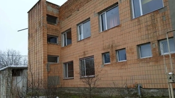 На Рівненщині на аукціонах продали ділянку з бурштином та будівлі