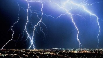 На Рівненщині прогнозують дощ та грози