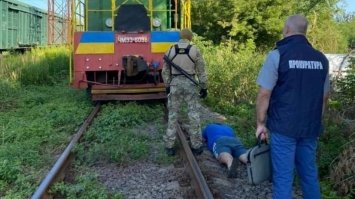На Рівненщині судитимуть залізничників, які зливали і продавали паливо з тепловозів 