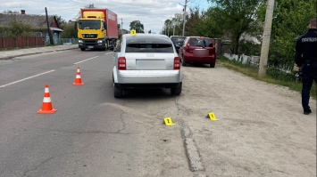 Наїхав на поліцейського під час перевірки документів