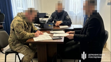 Нарахував сержантці, яка не воювала, понад 400 тисяч гривень 