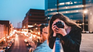 Названо основні правила мобільної зйомки: як робити круті фотографії на смартфоні