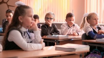 Перший урок у школах присвятять темі безпеки
