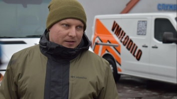 Перукарня на колесах: ветеран отримав автомобіль у безвідсотковий лізінг