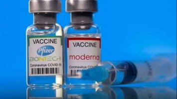 Pfizer чи Moderna: що захищає краще від штаму «Дельта»