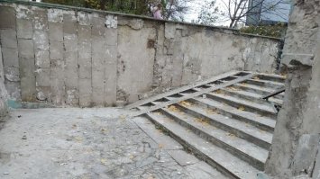Підземку на Радіозаводі вже ремонтують