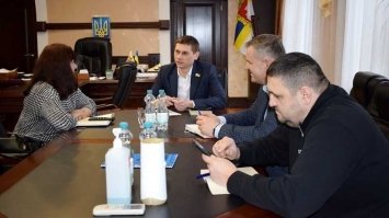 Рівненська облрада збільшить кількість аптек, щоб краще заробляти 