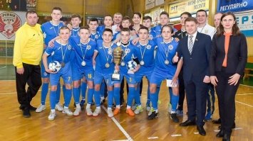 Рівненські футзалісти — чемпіони юнацької Екстраліги