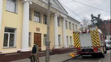 Рівненський апеляційний суд замінували?
