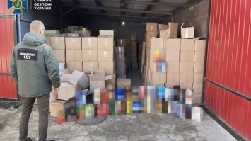 СБУ викрила масштабне виробництво алкоголю під маркою відомих брендів 