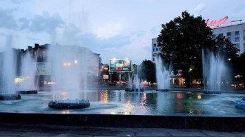 Як працюватимуть центральні фонтани Рівного у червні?