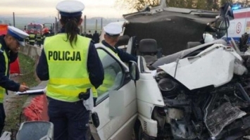 Троє українців загинули в ДТП у Польщі