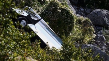 У Чорногорії автобус з пасажирами упав у прірву:: серед постраждалих є українці