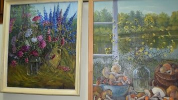 У Рівненській обласній раді відкрили виставку «Мистецтво однієї громади»