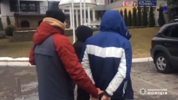 У Рівному затримали афериста, який обікрав рівнянку на майже 300 тисяч гривень 