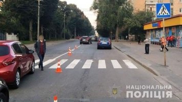 У Рівному на пішохідному переході збили людину