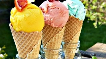 У Рівному продаватимуть квас та морозиво  на вуличних точках