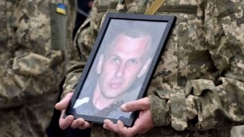 У Рівному прощалися з молодшим сержантом (ФОТО)