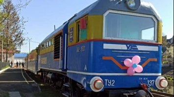 У Рівному запрацювала дитяча залізниця