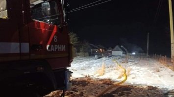 У Сарнах через пожежу чоловік отримав опіки