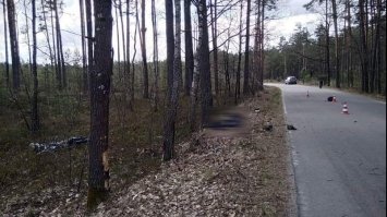 У Сарненському районі внаслідок ДТП загинув мотоцикліст 
