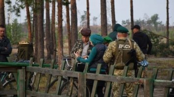 У шести територіальних громадах Рівненщини заборонили відвідувати ліс