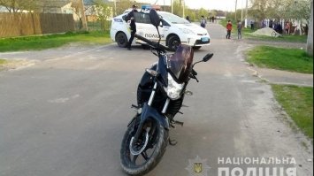 У Вараському районі мотоцикл збив трирічну дівчинку