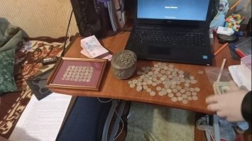 У Здолбунові чоловік намагався відправити в Росію культурні цінності