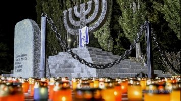 Україна вшановує пам’ять жертв Бабиного Яру