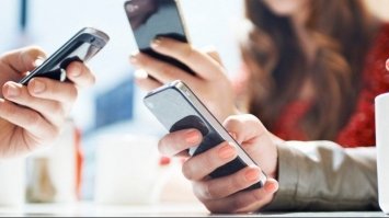 Українців закликають зменшити навантаження на мобільну мережу