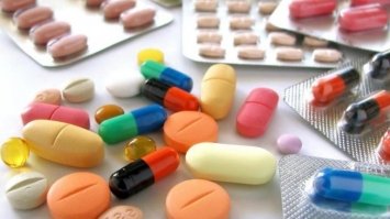 В Україні антибіотики перестануть вільно продавати в аптеках