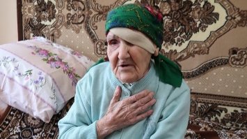 Вакцинувалася від ковіду у 99 років