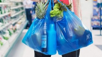 Вартість пластикових пакетів затвердили
