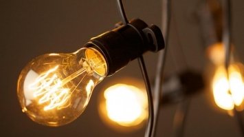 Відомо, де сьогодні не буде  світла у Рівному і районі