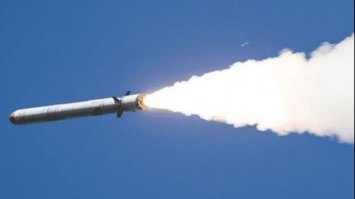 Випущені з Бєлгорода російські ракети 