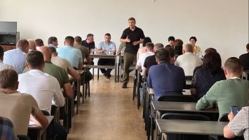 Віталій Коваль  відзвітував перед головами громад Рівненщини за використання коштів оборонного бюджету