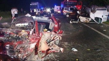 Вижила лише дворічна дівчинка: за її життя борються рівненські лікарі