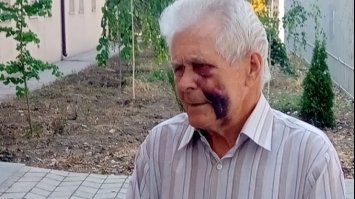 Водієві маршрутки, який у Запоріжжі побив 82-річного пенсіонера, інкримінували більш сувору статтю