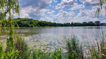 Водойми у Рівному не придатні для купання, натомість у Здолбунові – все гаразд