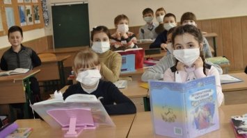 Як діяти рівнянам, якщо школи та дитсадки вимагають меддовідки за пропуски