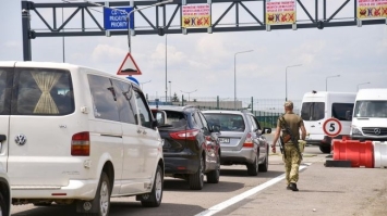 Які області видали найбільше дозволів на виїзд через систему «Шлях» 