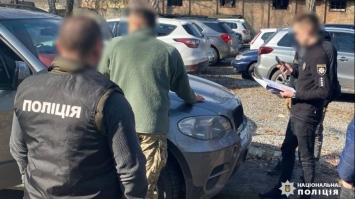 Затримали  під час отримання хабара: у Рівному викрили лікаря шпиталю та ексвоєнкома